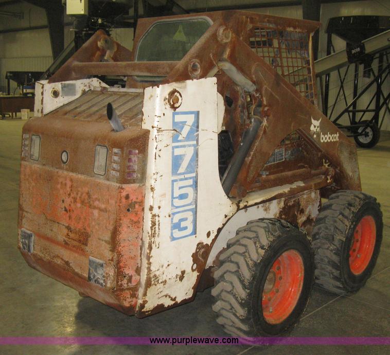 image for item B8327 1992 Bobcat 7753 skid steer
