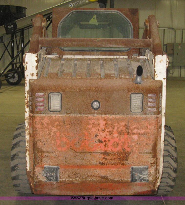 image for item B8327 1992 Bobcat 7753 skid steer
