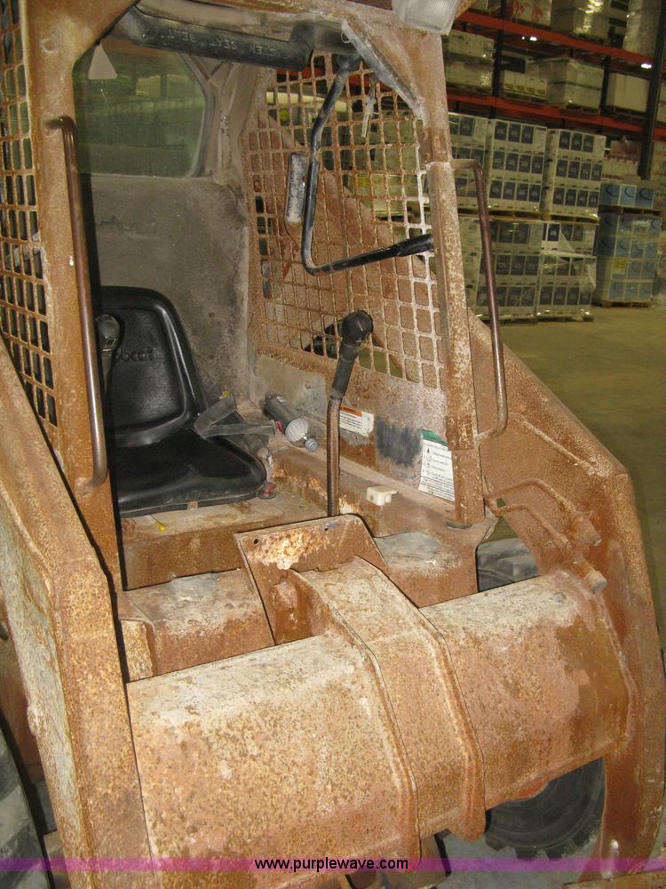 image for item B8327 1992 Bobcat 7753 skid steer