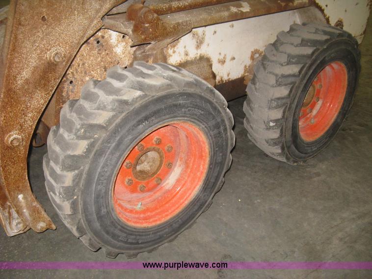 image for item B8327 1992 Bobcat 7753 skid steer