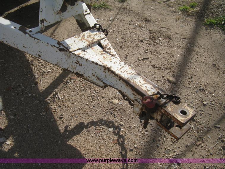 image for item B8328 Willmar Super 500 fertilizer spinner/spreader