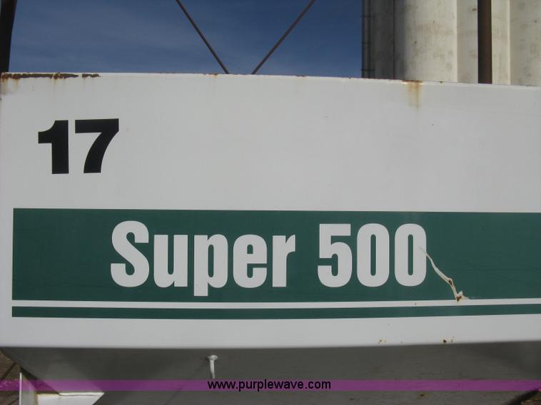 image for item B8328 Willmar Super 500 fertilizer spinner/spreader