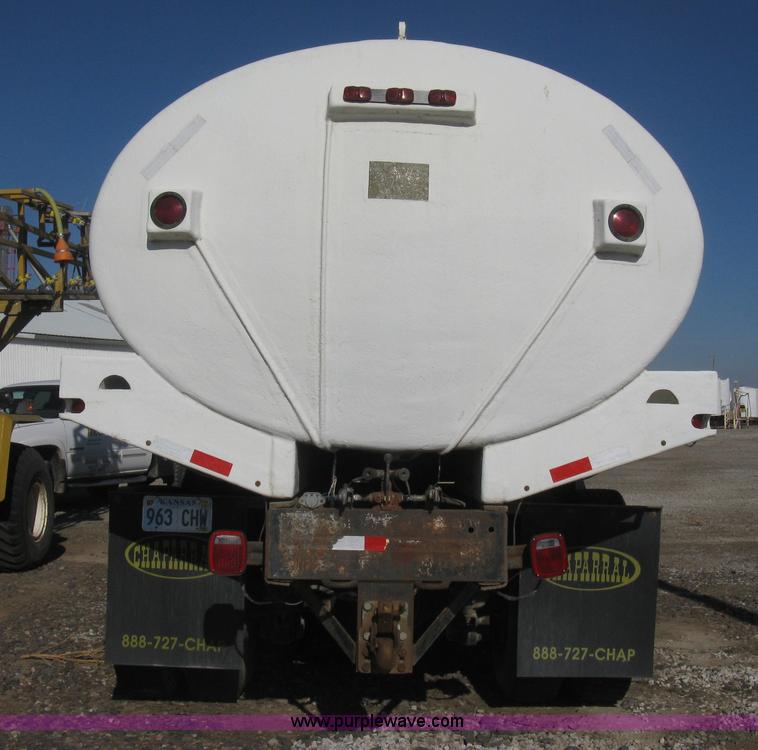 image for item B8331 1979 International F2554 tender tanker truck