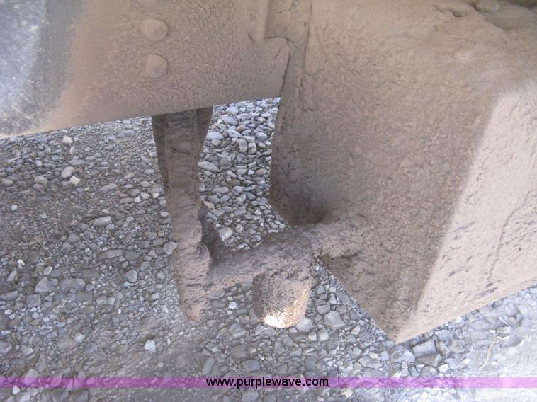 image for item B8331 1979 International F2554 tender tanker truck