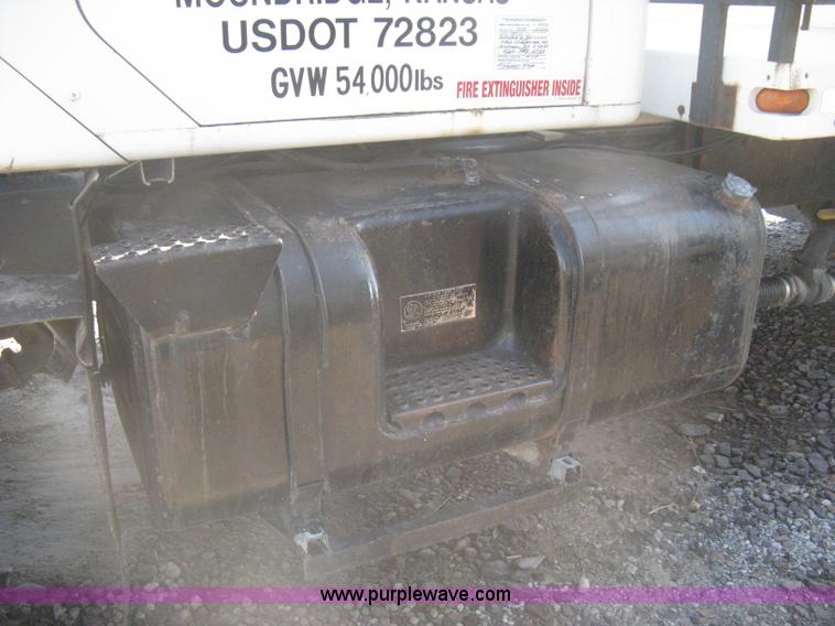 image for item B8331 1979 International F2554 tender tanker truck