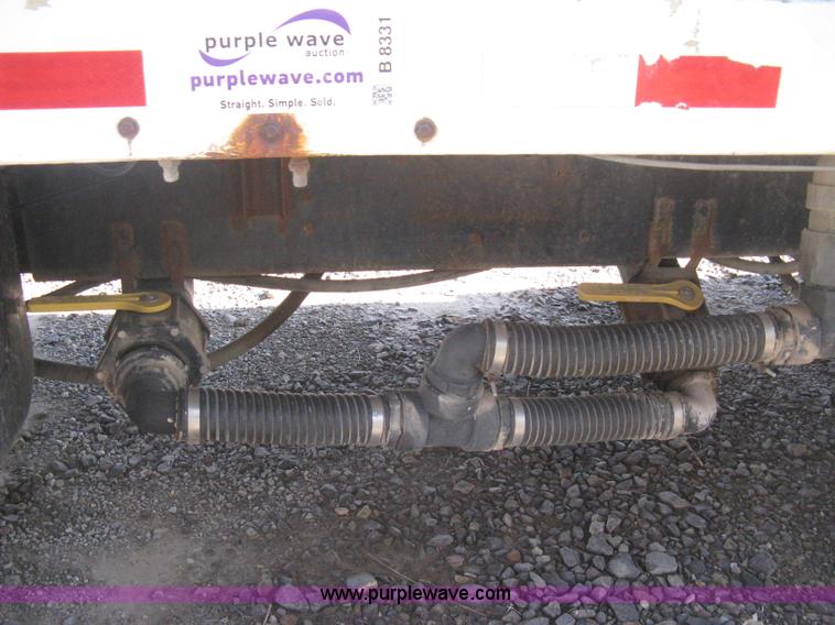 image for item B8331 1979 International F2554 tender tanker truck