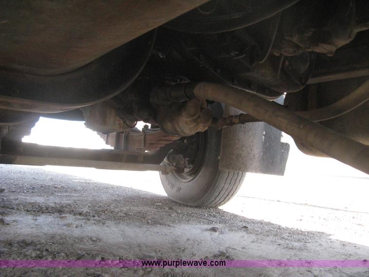 image for item B8331 1979 International F2554 tender tanker truck