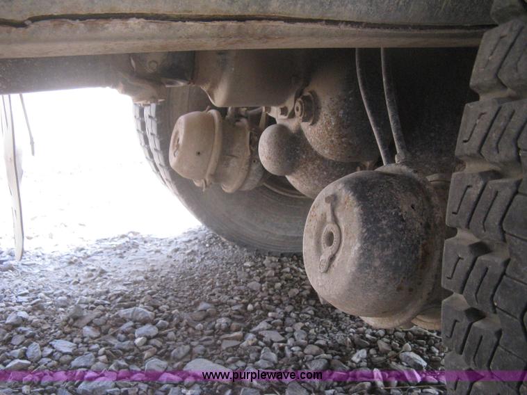 image for item B8331 1979 International F2554 tender tanker truck