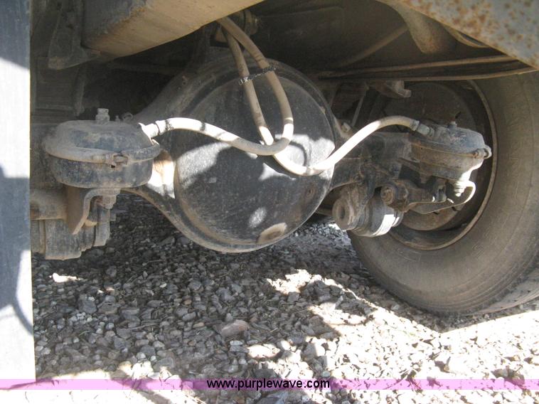 image for item B8331 1979 International F2554 tender tanker truck