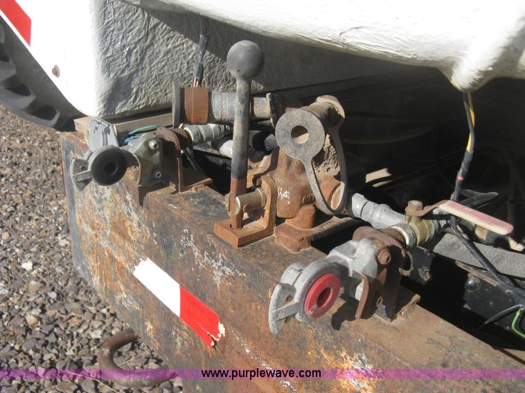 image for item B8331 1979 International F2554 tender tanker truck