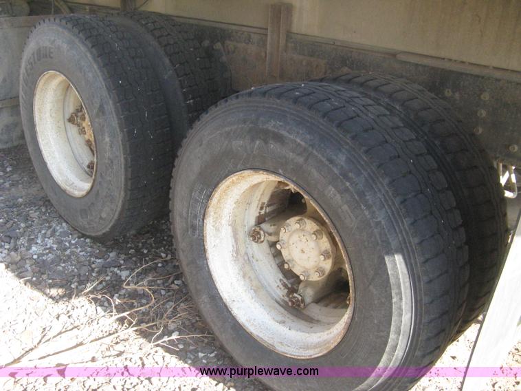 image for item B8331 1979 International F2554 tender tanker truck
