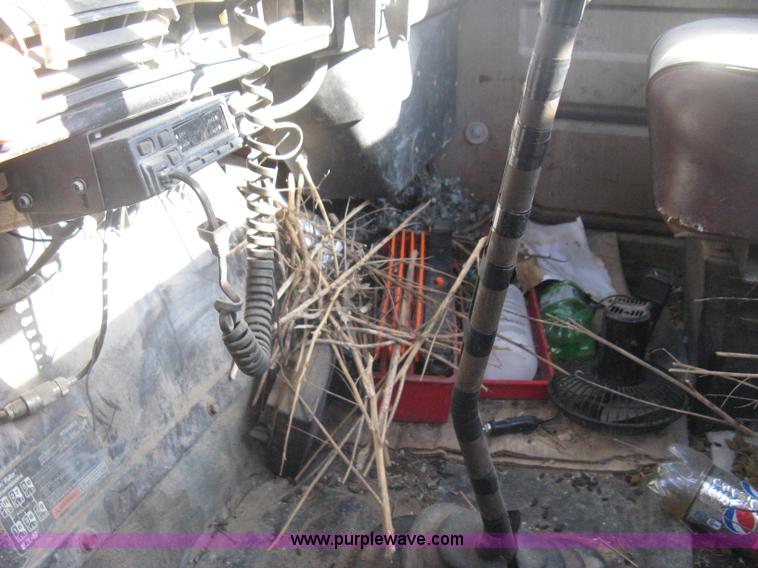 image for item B8331 1979 International F2554 tender tanker truck