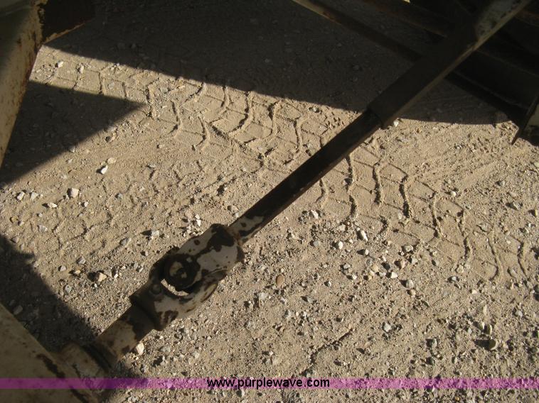 image for item B8332 Dempster Clipper 200S fertilizer spinner/spreader