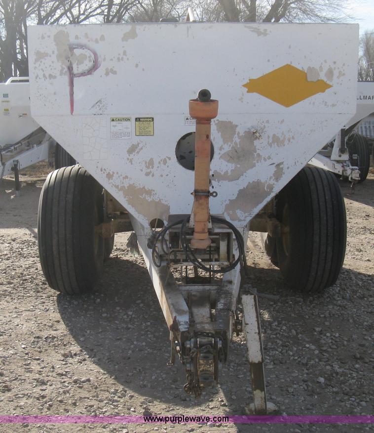 image for item B8333 Dempster Clipper 200S fertilizer spinner/spreader