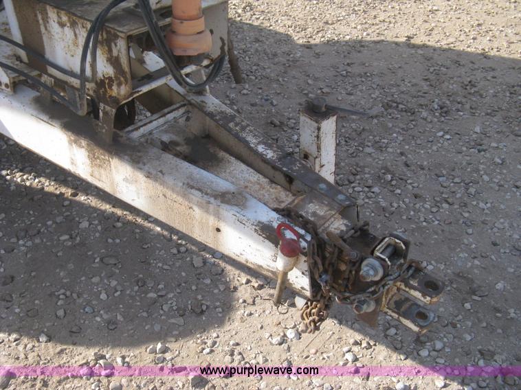 image for item B8333 Dempster Clipper 200S fertilizer spinner/spreader