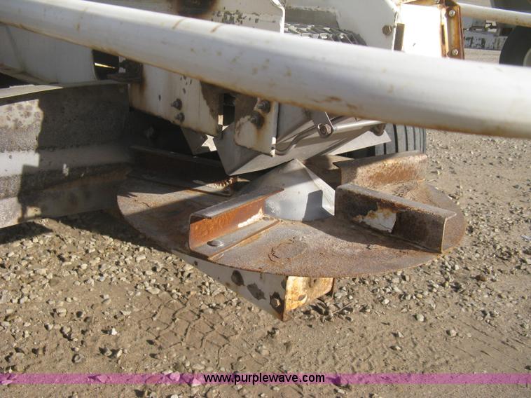 image for item B8333 Dempster Clipper 200S fertilizer spinner/spreader