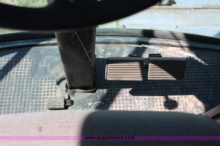 image for item C2855 1980 John Deere 7720 Turbo combine