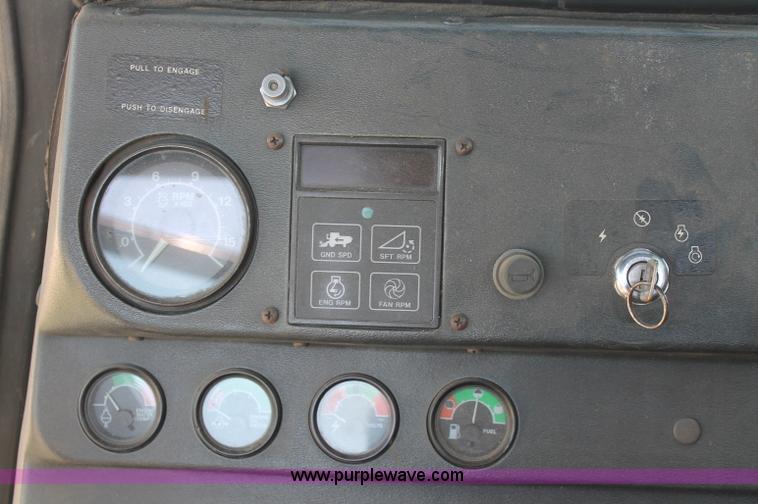 image for item C2855 1980 John Deere 7720 Turbo combine