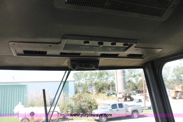 image for item C2855 1980 John Deere 7720 Turbo combine