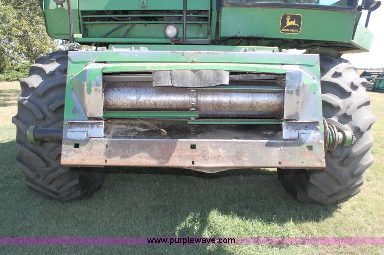image for item C2855 1980 John Deere 7720 Turbo combine