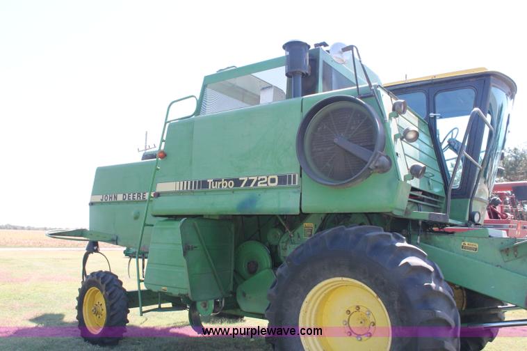 image for item C2855 1980 John Deere 7720 Turbo combine