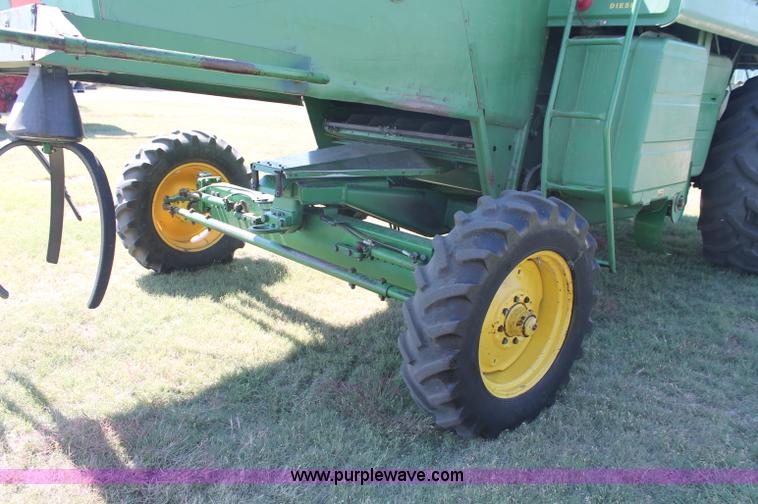 image for item C2855 1980 John Deere 7720 Turbo combine