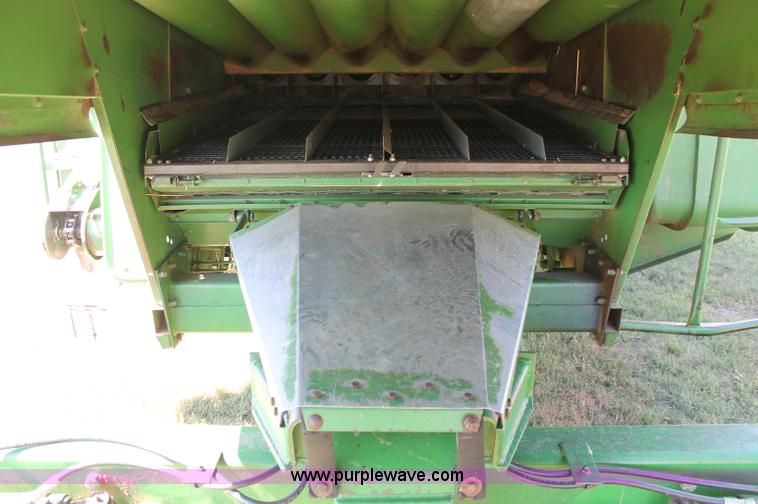 image for item C2855 1980 John Deere 7720 Turbo combine