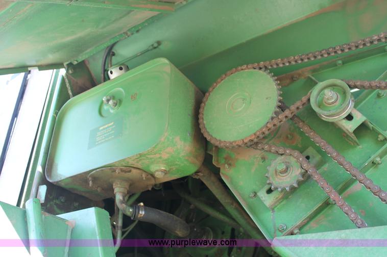 image for item C2855 1980 John Deere 7720 Turbo combine