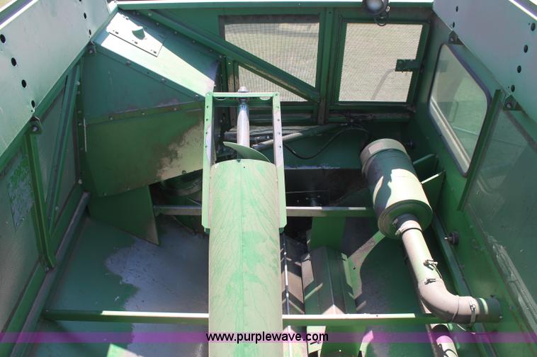 image for item C2855 1980 John Deere 7720 Turbo combine