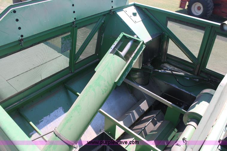 image for item C2855 1980 John Deere 7720 Turbo combine