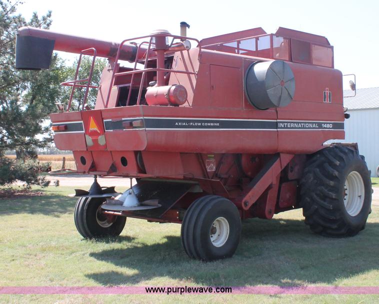 image for item C2856 1980 International 1480 Axial-Flow combine