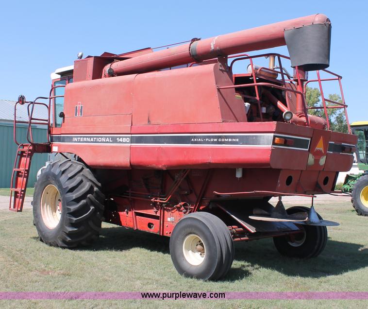 image for item C2856 1980 International 1480 Axial-Flow combine
