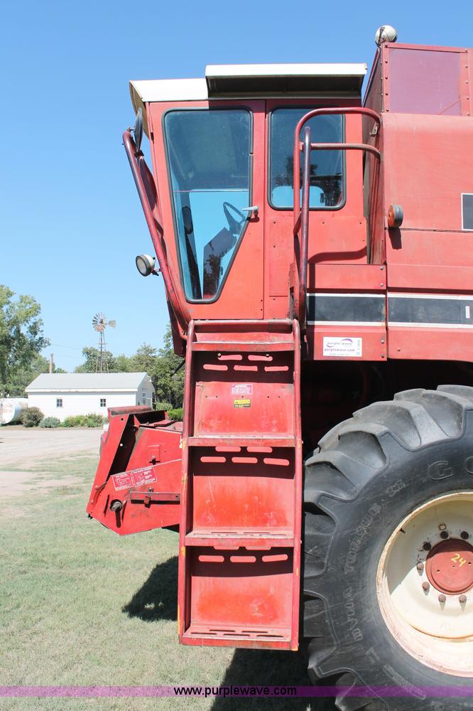 image for item C2856 1980 International 1480 Axial-Flow combine