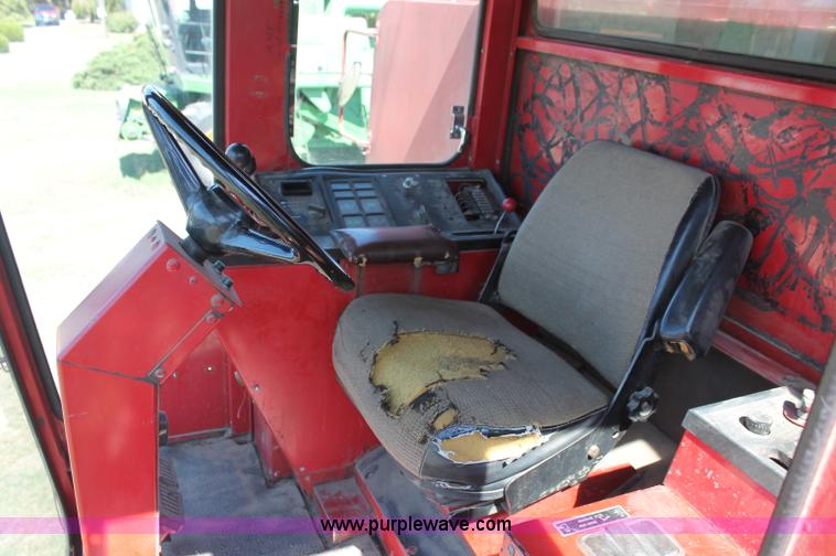 image for item C2856 1980 International 1480 Axial-Flow combine