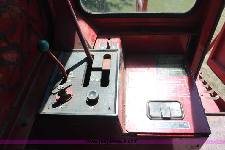 image for item C2856 1980 International 1480 Axial-Flow combine