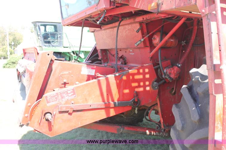 image for item C2856 1980 International 1480 Axial-Flow combine