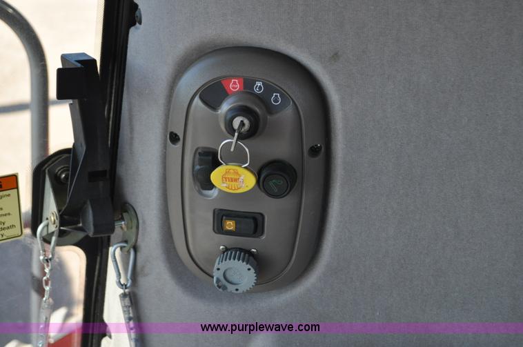 image for item C3223 2006 Case IH 8010 combine