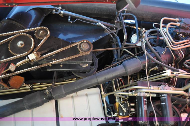 image for item C3223 2006 Case IH 8010 combine