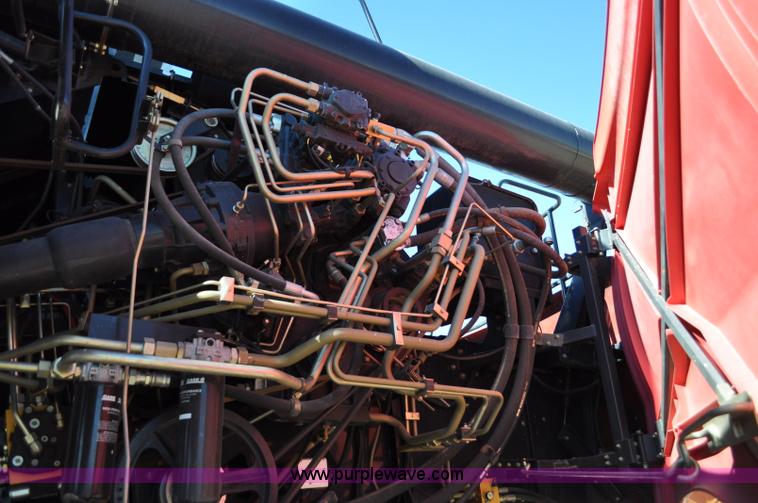 image for item C3223 2006 Case IH 8010 combine