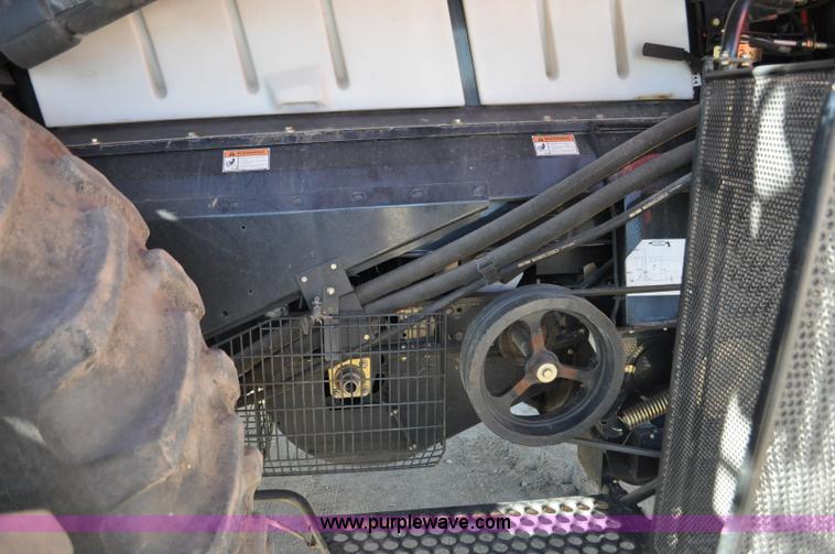 image for item C3223 2006 Case IH 8010 combine