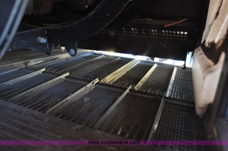 image for item C3223 2006 Case IH 8010 combine