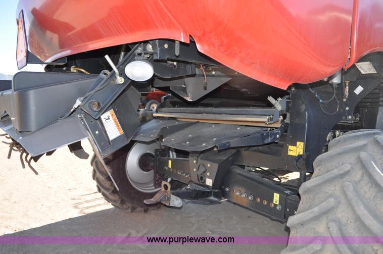 image for item C3223 2006 Case IH 8010 combine