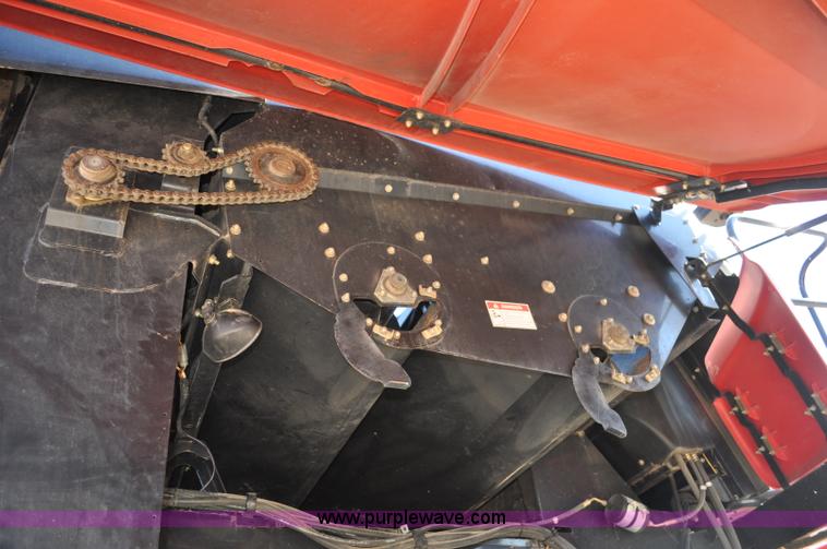 image for item C3223 2006 Case IH 8010 combine