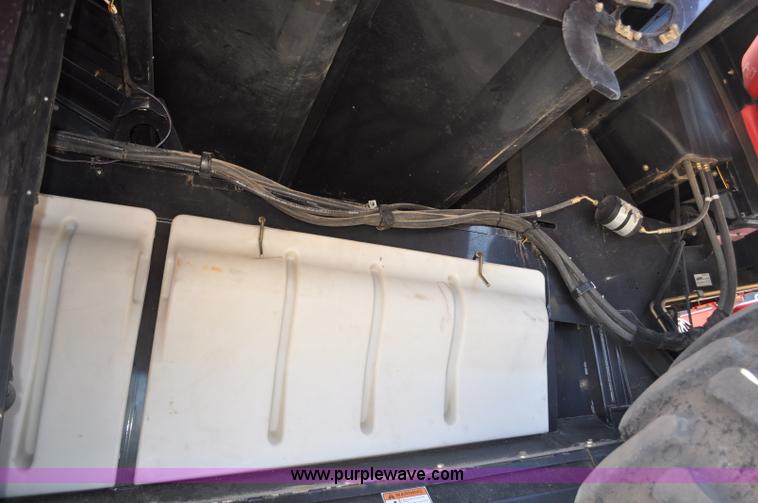 image for item C3223 2006 Case IH 8010 combine