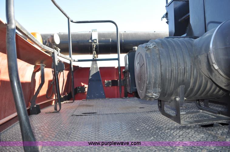 image for item C3223 2006 Case IH 8010 combine