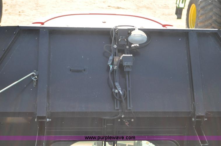 image for item C3223 2006 Case IH 8010 combine