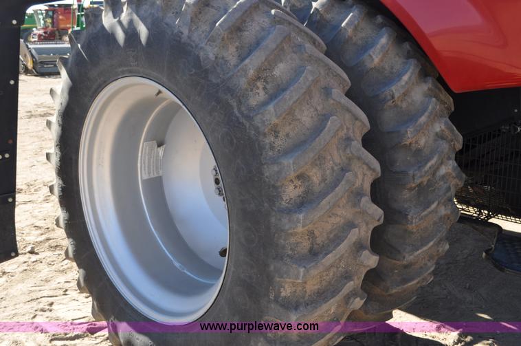 image for item C3223 2006 Case IH 8010 combine