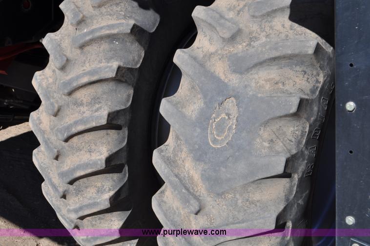 image for item C3223 2006 Case IH 8010 combine