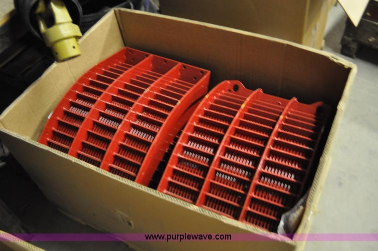 image for item C3223 2006 Case IH 8010 combine