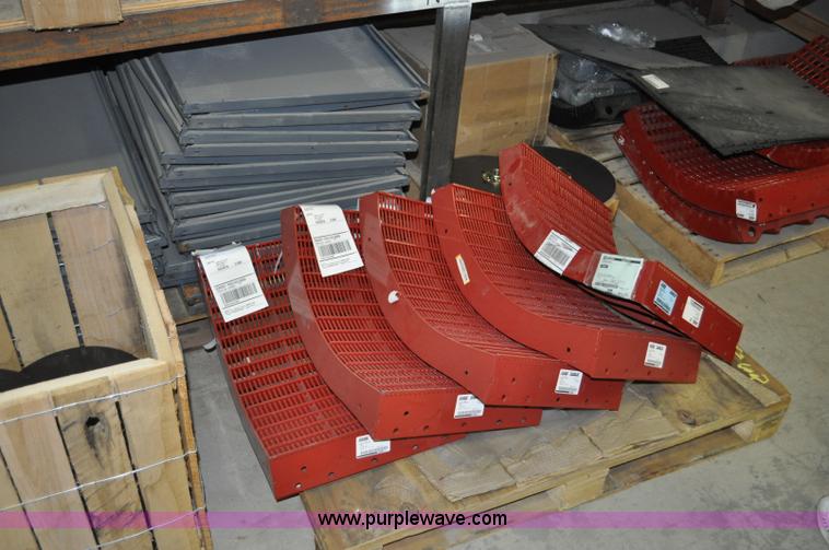 image for item C3223 2006 Case IH 8010 combine